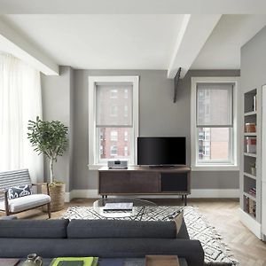 One Bedroom Den Apartment